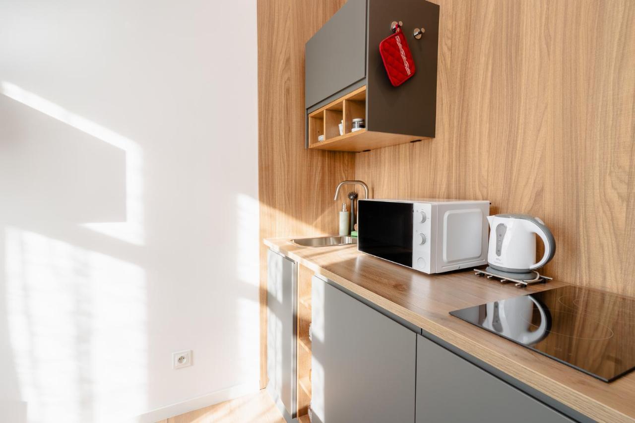 Elegant Very Berry Studios In Poznan Center By Noclegi Renters Exterior photo